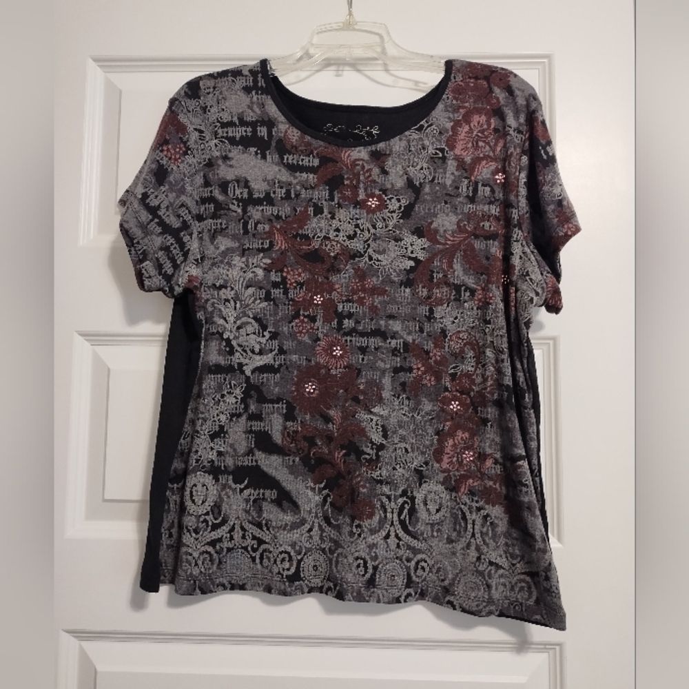 🟢3/$11 AW Sport Women's Short Sleeve Tee